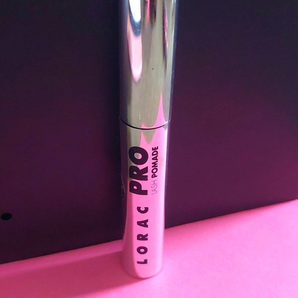 Loran Mascara Pro Pomade